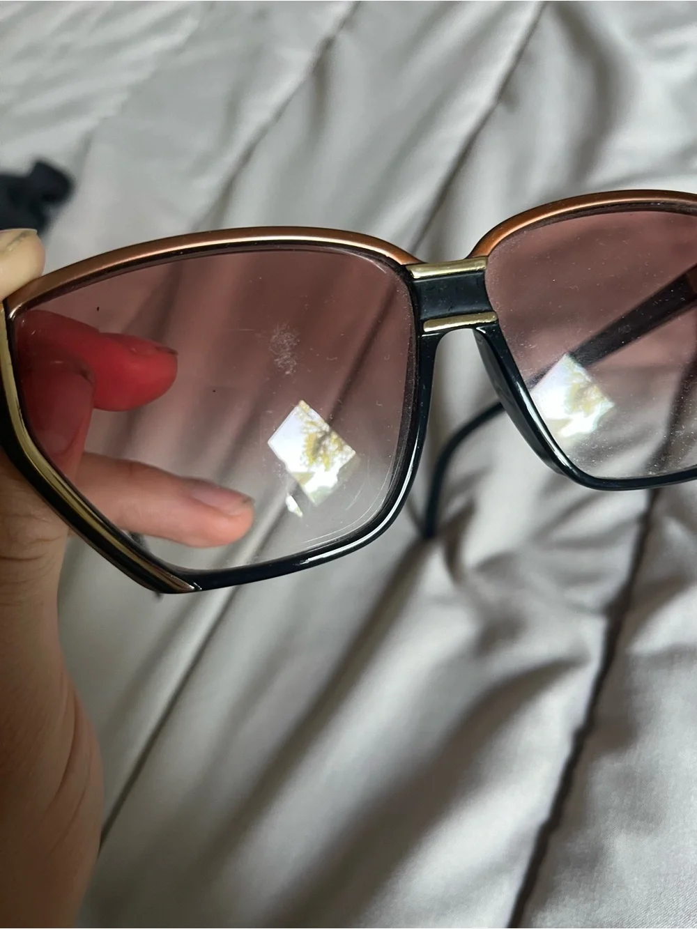 French designerWomen’s Cat-Eye Sunglasses - Black Frame with Pink GradientLenses